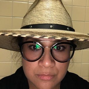 Meet your Posher, Marilu